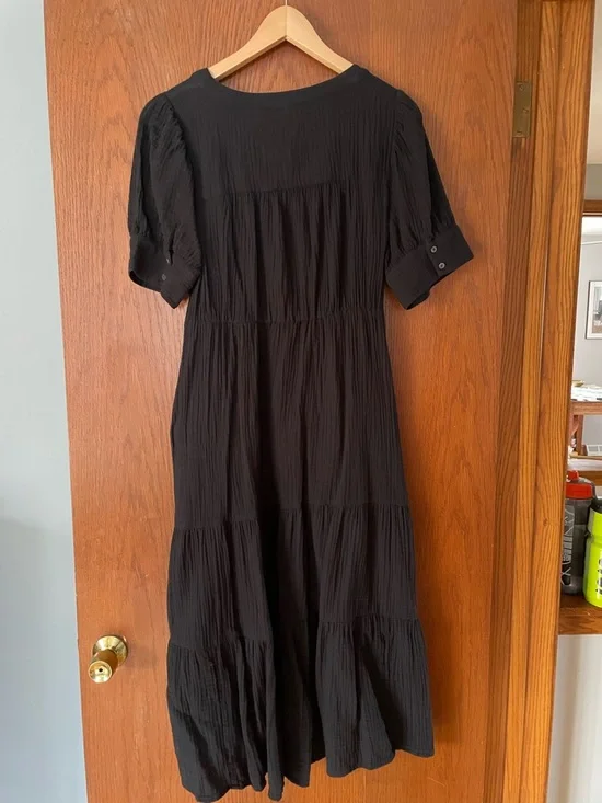 Madewell Black V-Neck Button-Front Midi Dress with Puff Sleeves - Picture 2 of 3